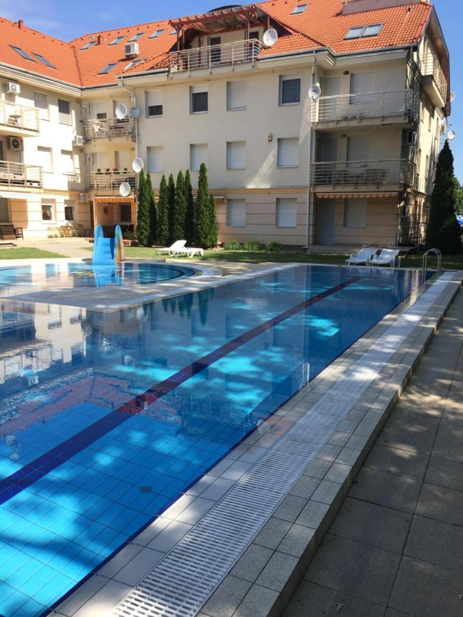 Sport Apartman Hajdúszoboszló Esterno foto