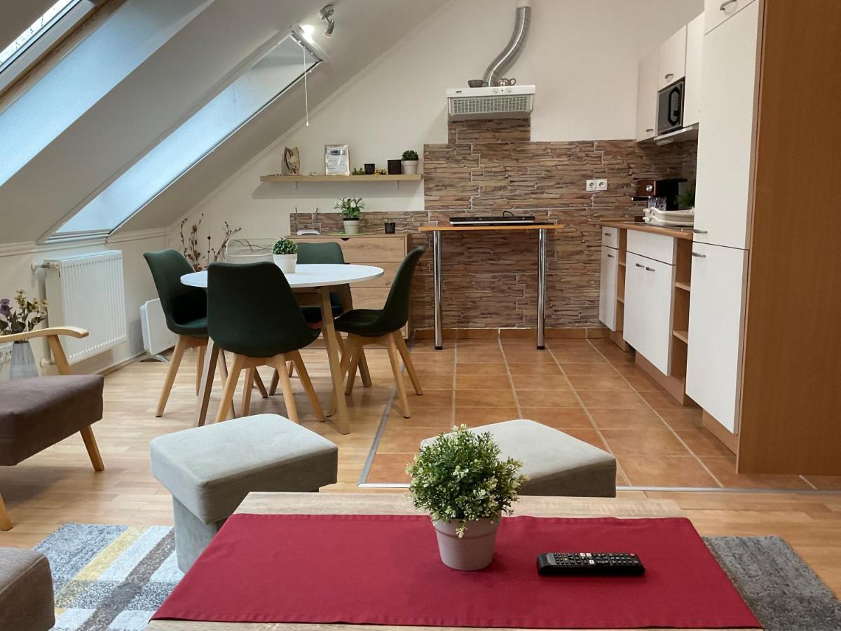 Sport Apartman Hajdúszoboszló Esterno foto