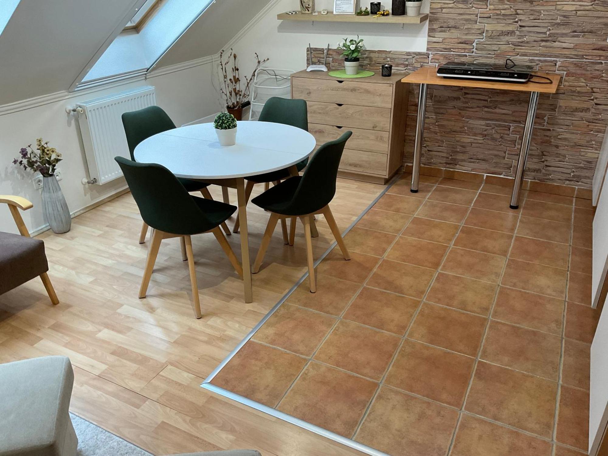 Sport Apartman Hajdúszoboszló Esterno foto